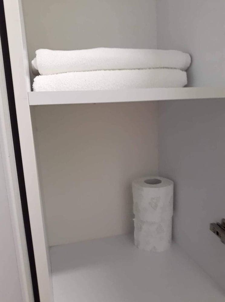 Stunning Green Studio 43