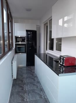 Remarkable 2-bed House