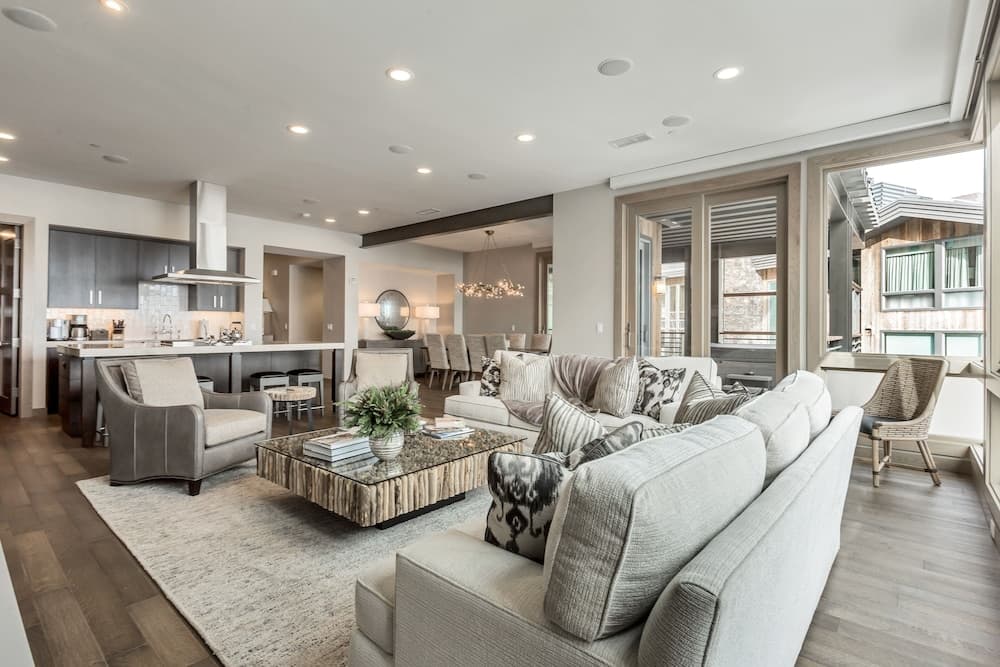 Platinum Two Bedroom 2 Apartment Hotel by RedAwning