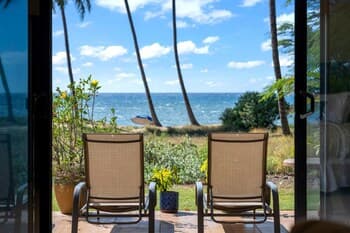 K B M Resorts: Maui Hale-1470, Beach Front House, 3 Bedroom, On the Sand, Sleeps 10+, Perfect for Families, L'occitane, Privacy, Includes Rental Car!