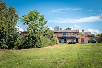 No1 Little Barrow Barns