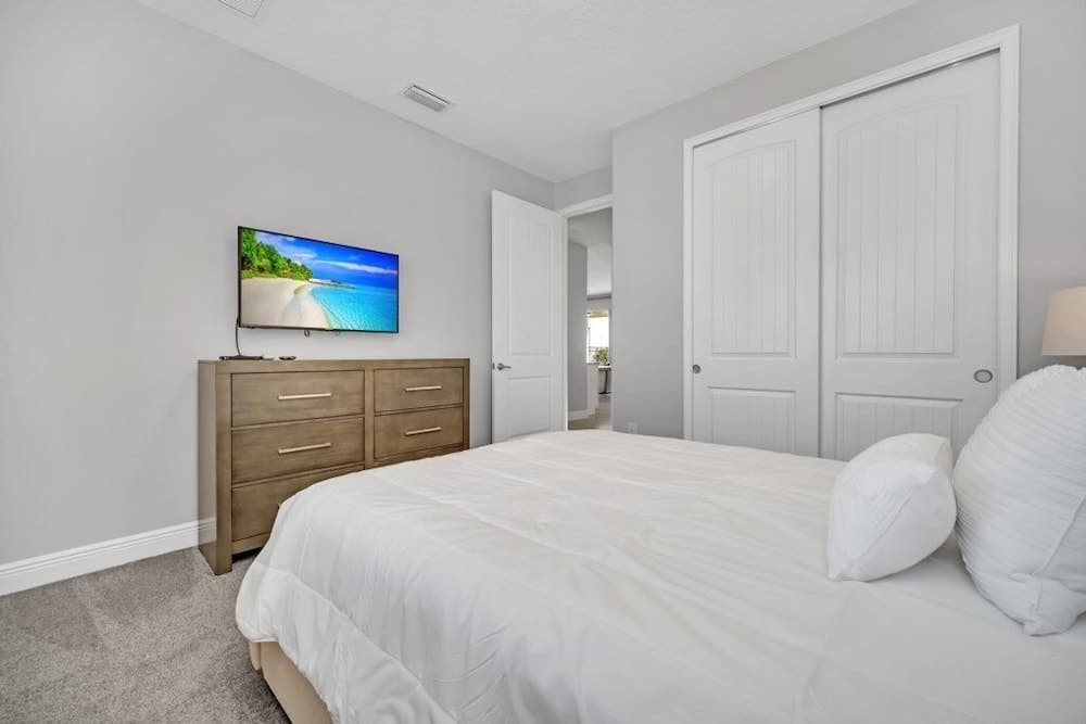 7673fair 5 Bedroom Villa by Redawning