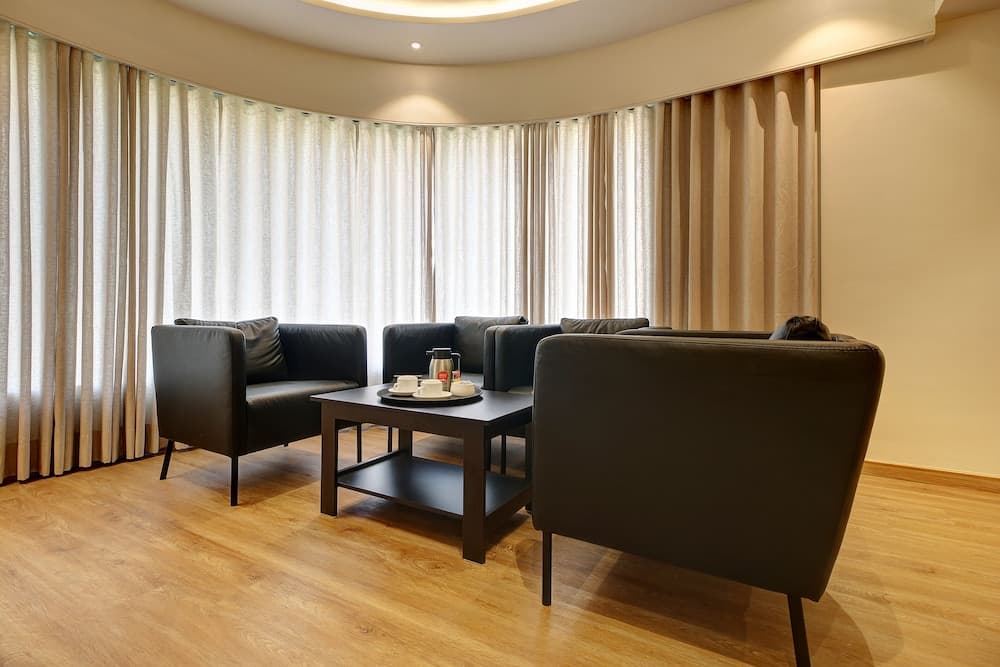 Hotel Mumbai House Ghansoli