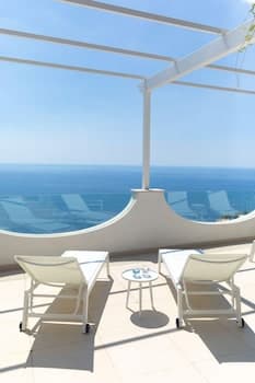 Amore Rentals - Casa Blue Star With Private Terrace and Sea View