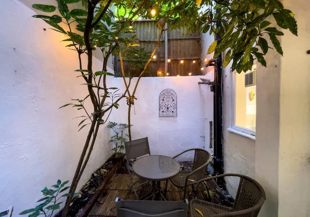 Central Seaside Apartment By My Getaways