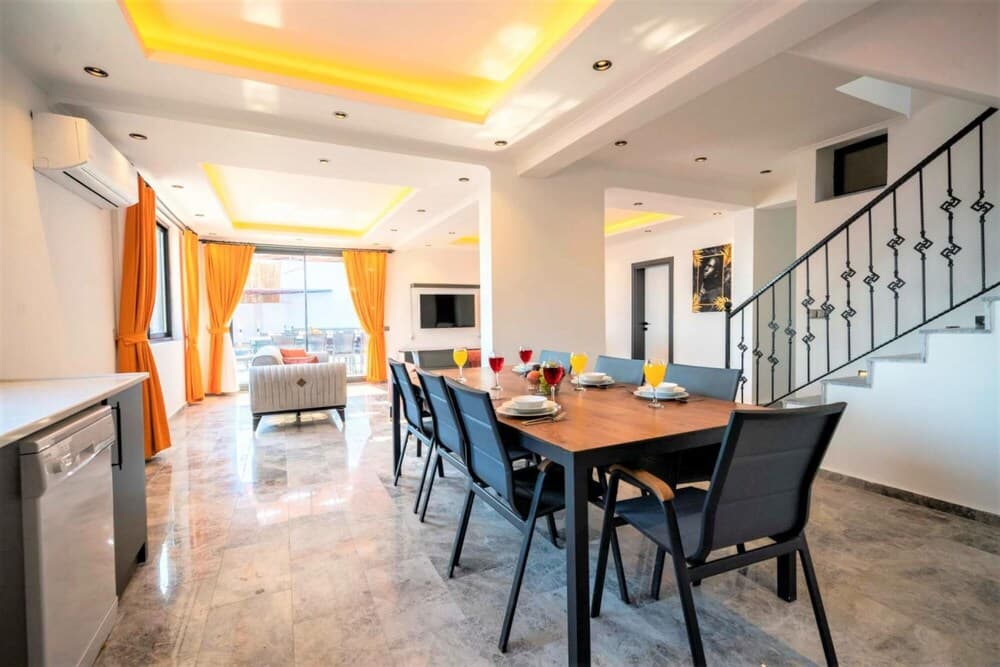 Gorgeous Villa With Private Pool and Sauna in Kas