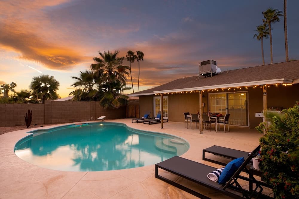 West Ridge by Avantstay A Place Of Comfort! Perfect Sunsets by the Pool!