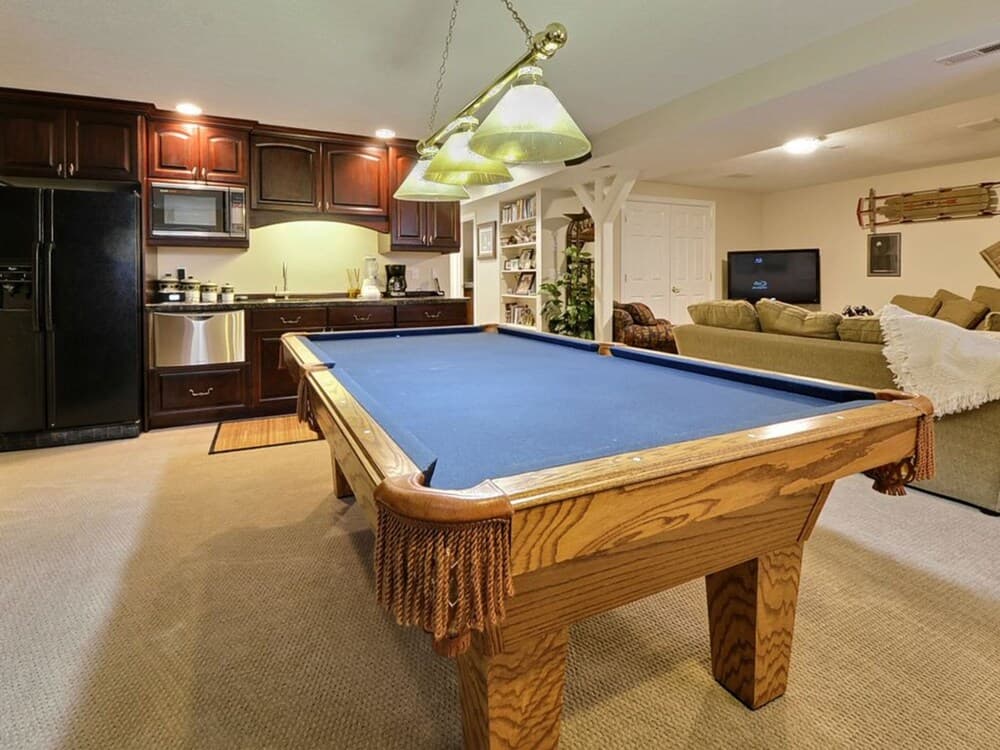 Luxury Townhome at the Canyons by Avantstay Located in Historic Park City w/ Hot Tub