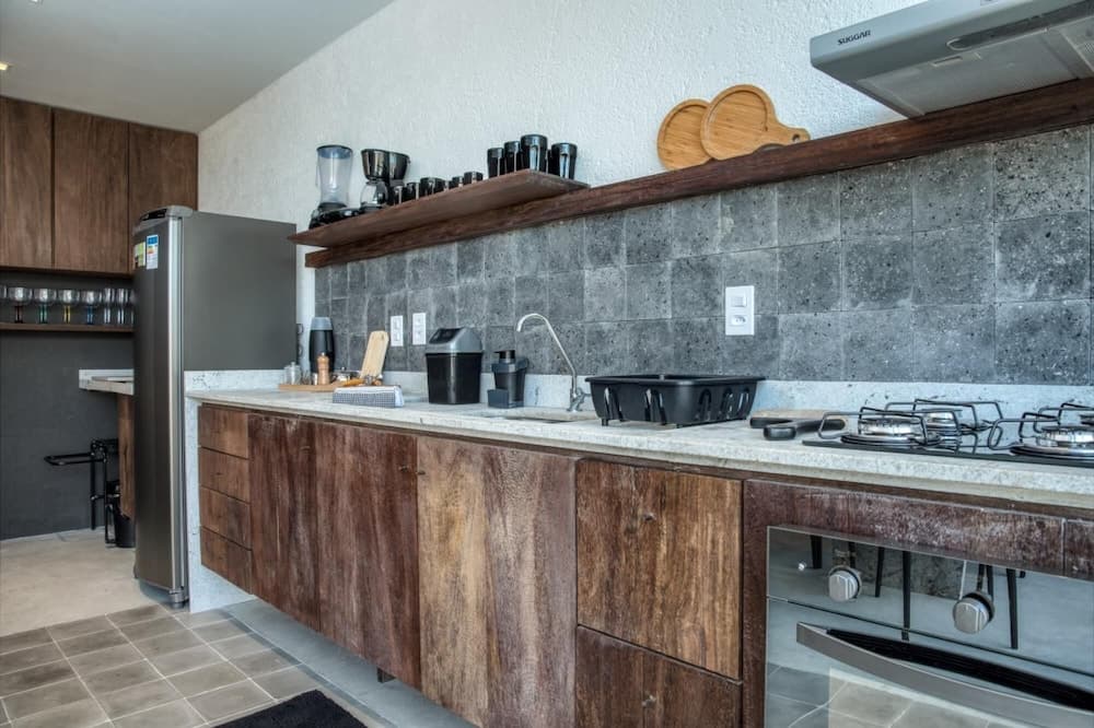 Bel Ssima Casa c Piscina Privativa 5min da Praia