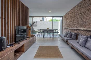 Bel Ssima Casa c Piscina Privativa 5min da Praia