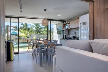 Casa com Piscina Privativa Condom nio p na Areia