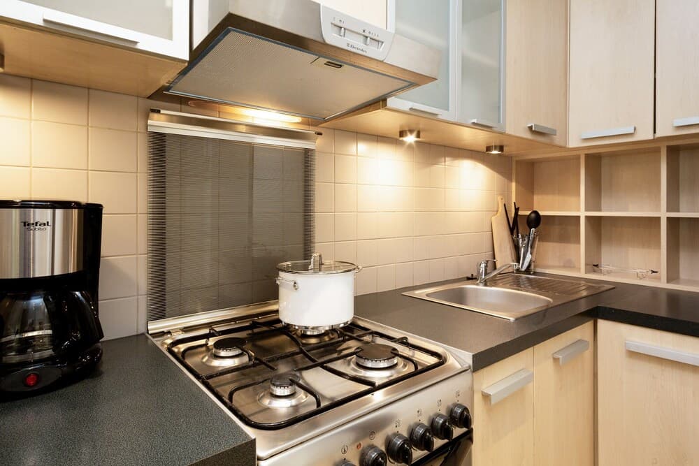 Studio Świętokrzyska Warsaw by Renters