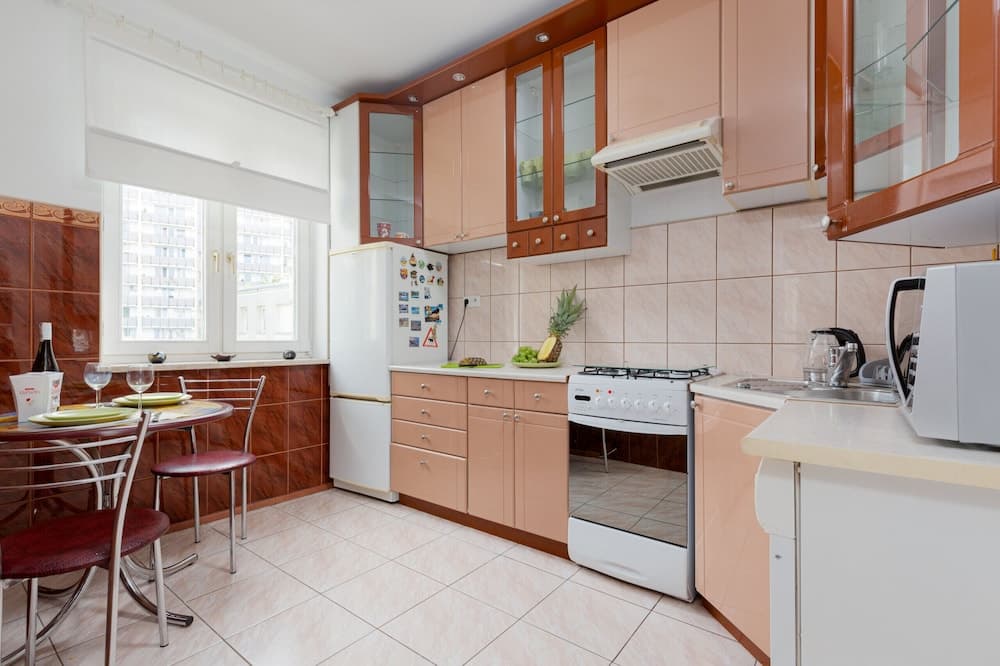 Krypska Apartment Warsaw by Renters