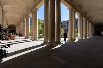 Portrait Milano - Lungarno Collection