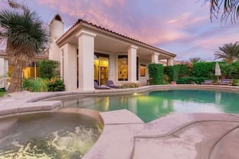 Fowler by Avantstay Stunning Home on Golf Course w/ Pool, Spa & Pool Table