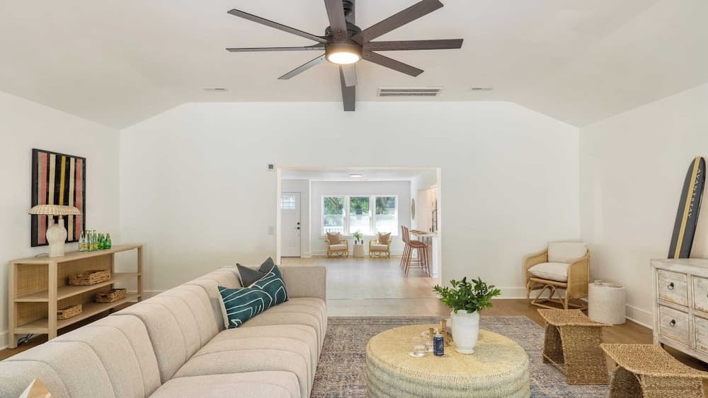 Lumie by Avantstay 5BR Ranch w/ Firepit + Patio