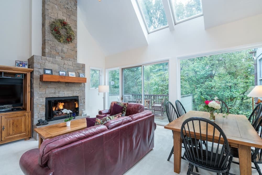 River Watch 4 by Avantstay Great Central Location