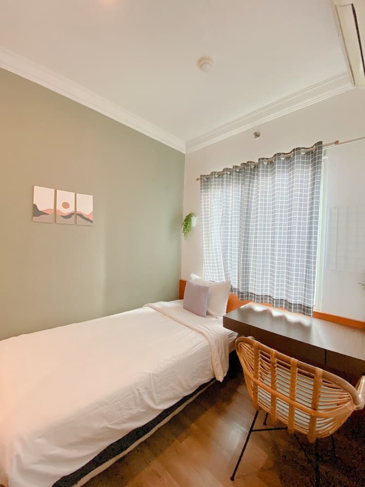 youre.at - Galeri Ciumbuleuit Apartment