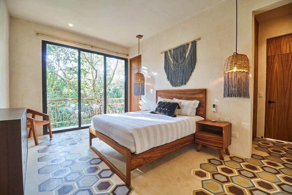 Ikal Tulum 101-102 By Lockey