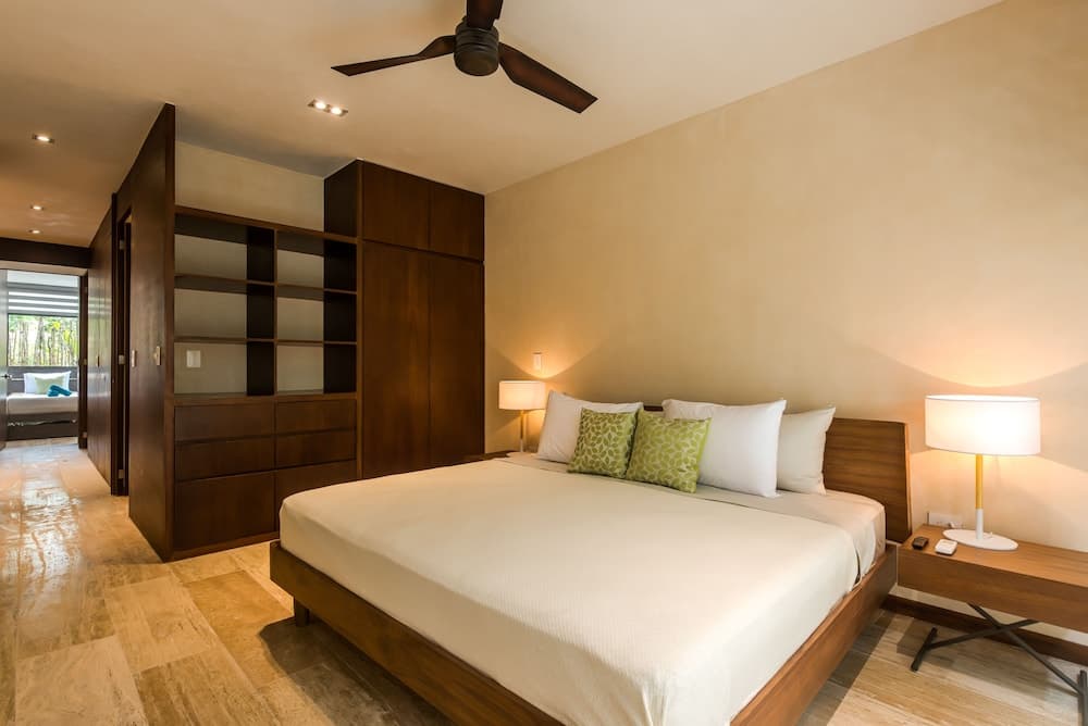 Bungalos Luxury B102 By Lockey