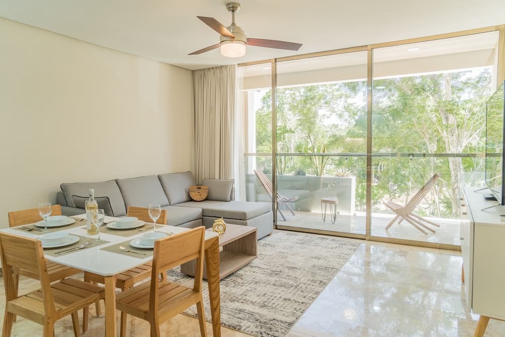 Eve Tulum 102 By Lockey