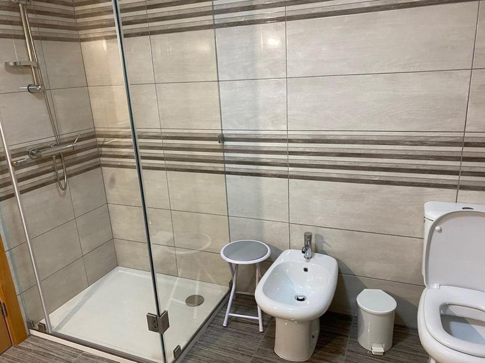 Captivating 3-bed House in Travanca