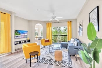 Near Disney 3BR Condo With Hot Tub and Pool