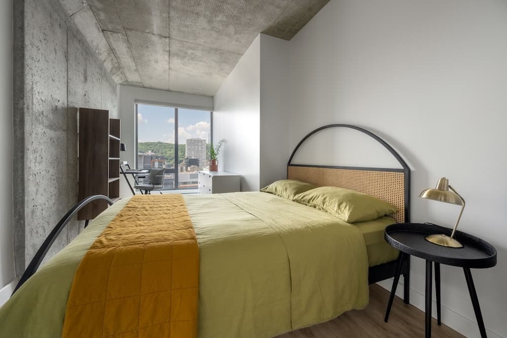 Elegant Studios and Apartments Montreal