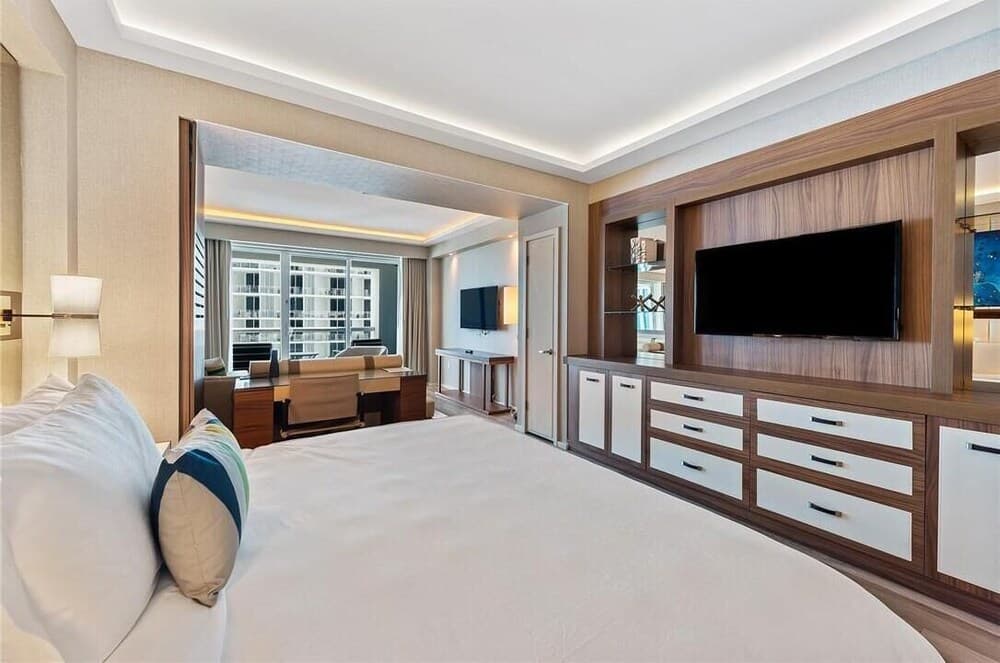 Luxury Suites in Fort Lauderdale Beach