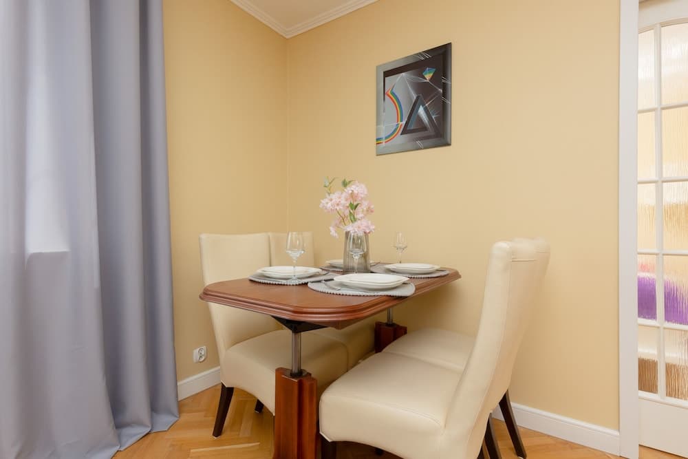 Miodowa Apartment Krasiński Garden