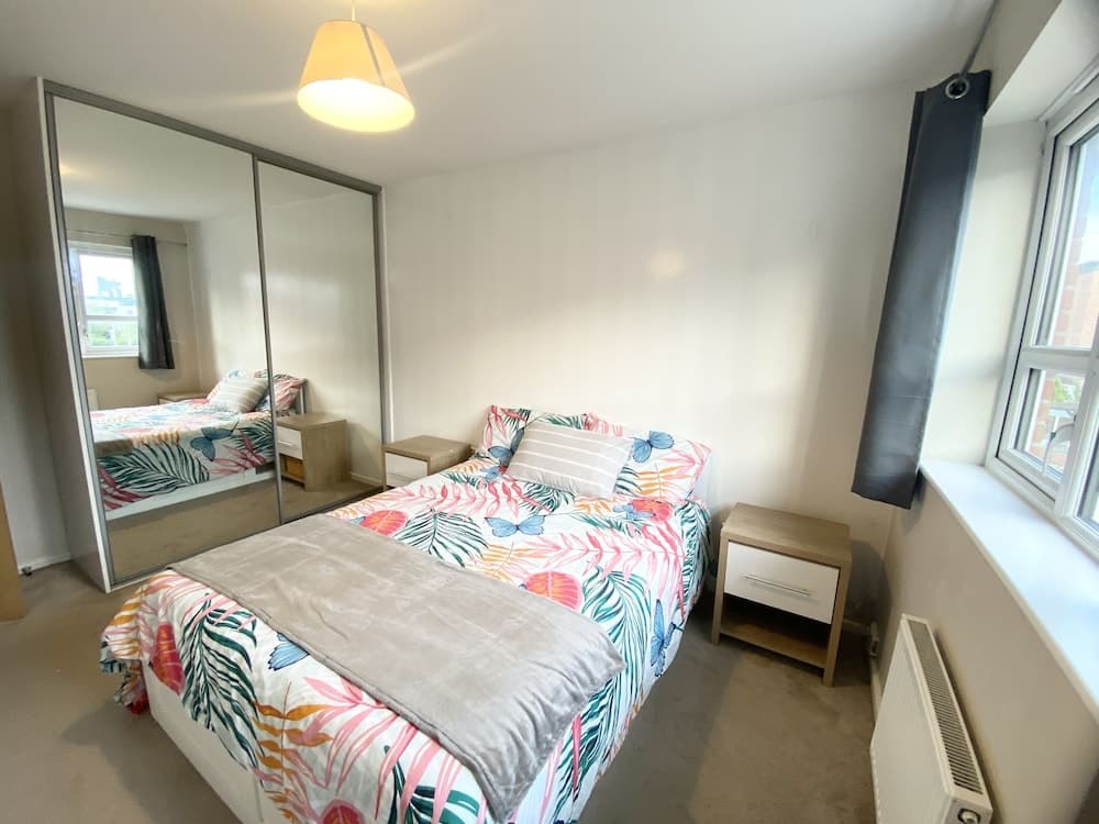 Thepropertyfocus - Spacious Modern House