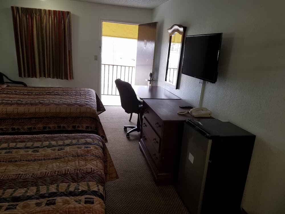 Indysouth western inn