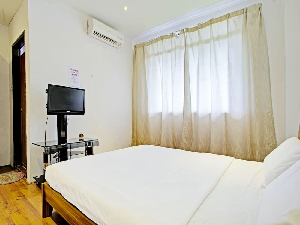 OYO 90597 Delightful Holiday Inn