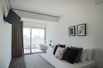 Phaedrus Living Luxury Suite Nicosia 508