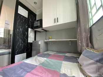 Causeway Bay Shopping Plaza