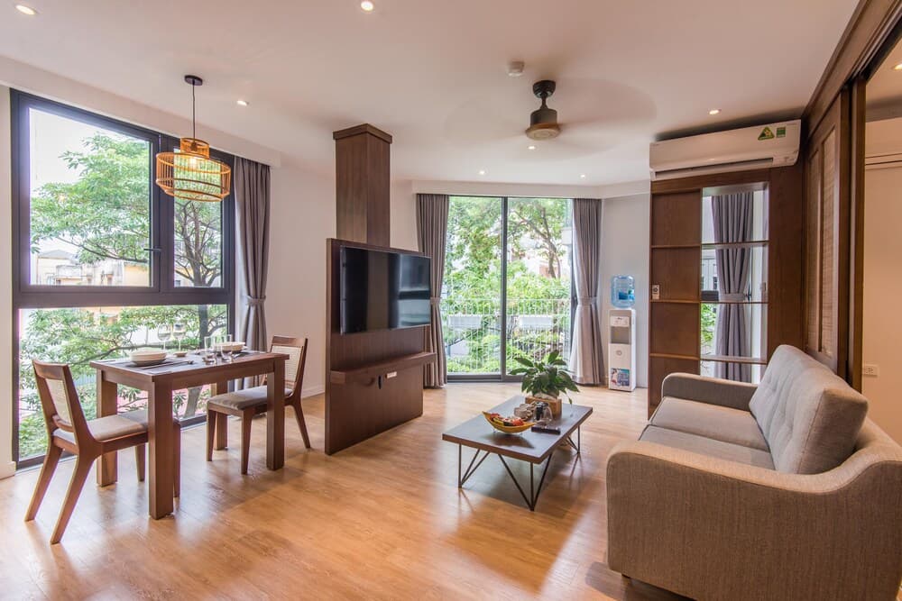 Sunny Home Apartment