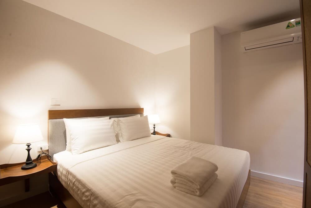 Sunny Home Apartment