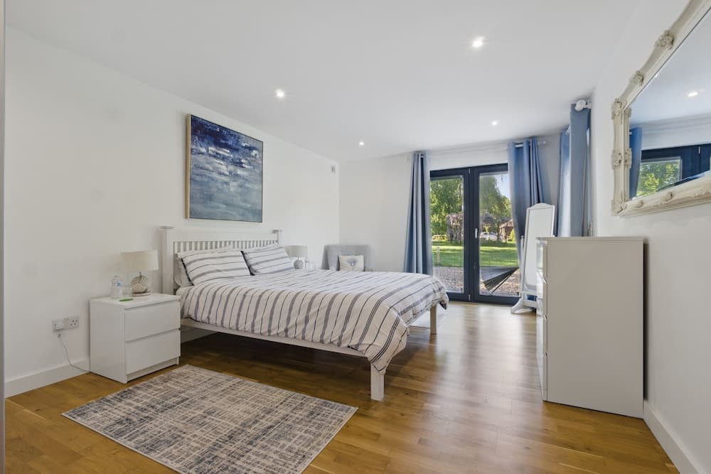 Countryside Annex- Sleeps 2, Free Parking & Garden