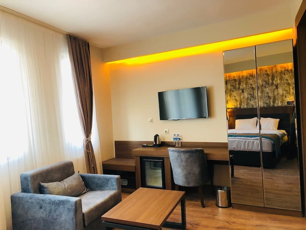 Crystal Snow Butik Hotel