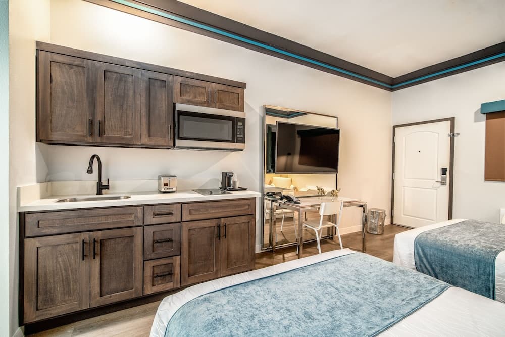 Aspire Inn Studios & Spas