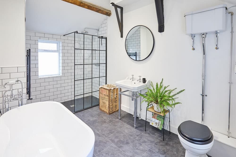 Host Stay 2 College Square