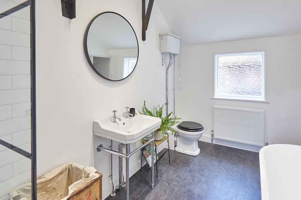 Host Stay 2 College Square