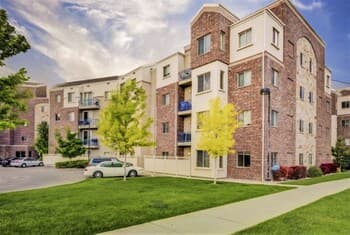 New Bridges D414 Listing 3 Bedroom Condo by Redawning