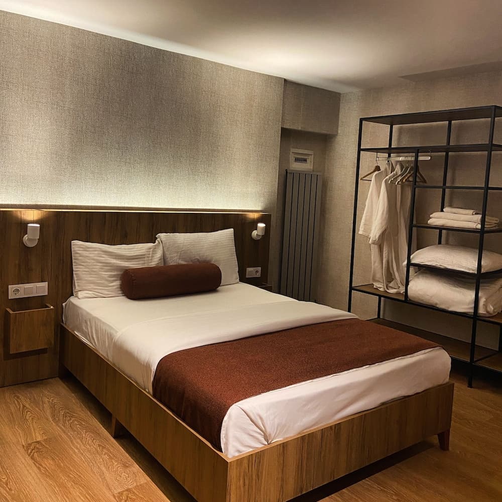 Casa Rosso Suite Hotel