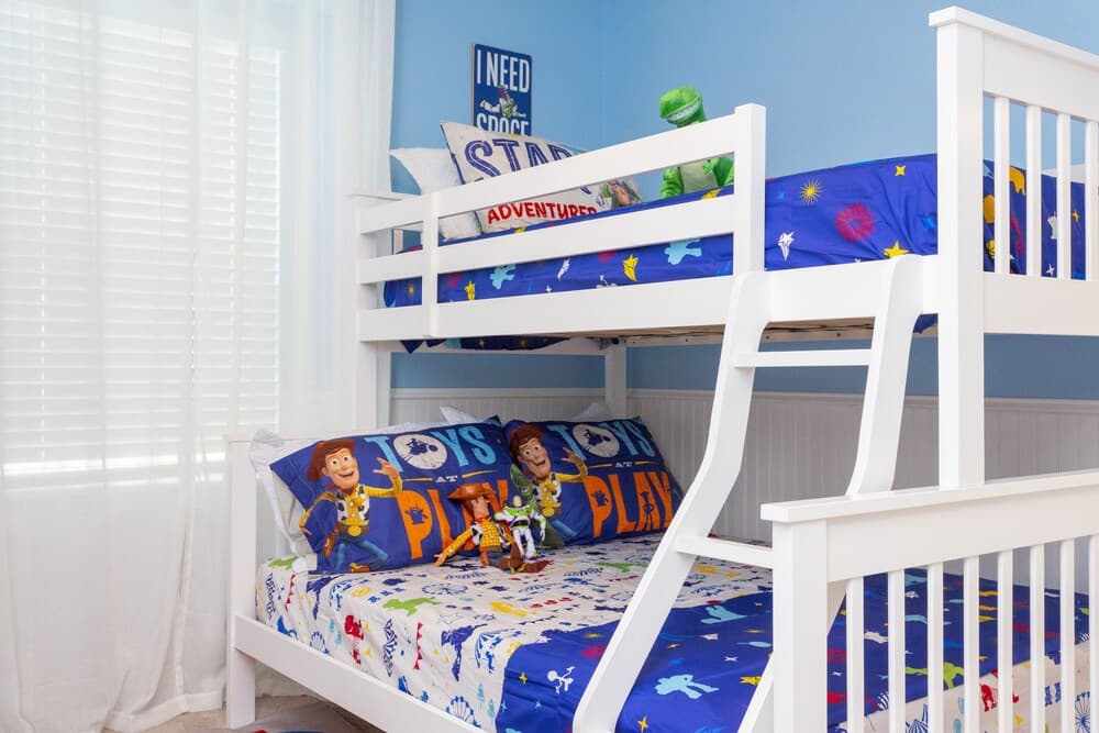 637 Windsor Island Resort 5Bd 11G 113944