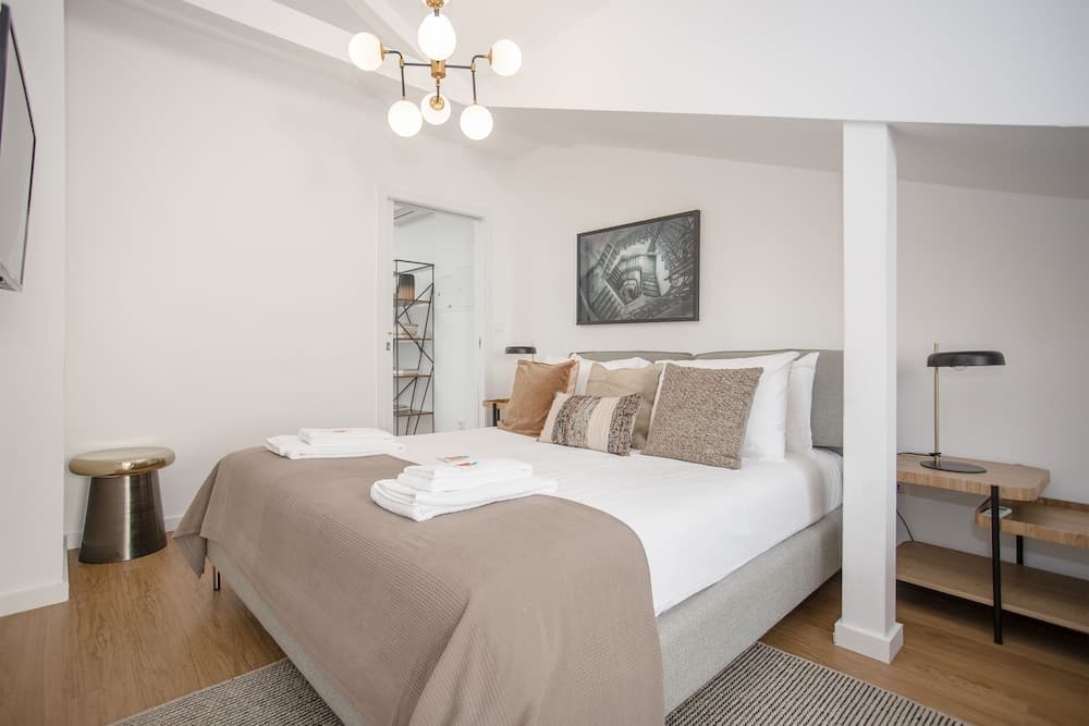 Liiiving in Porto - Ribeira Vintage View