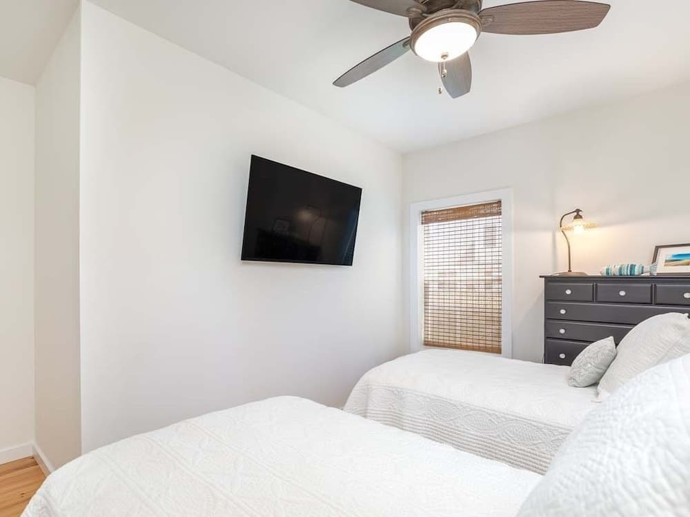 Shore Beats Work by Tybee Vacation Rentals