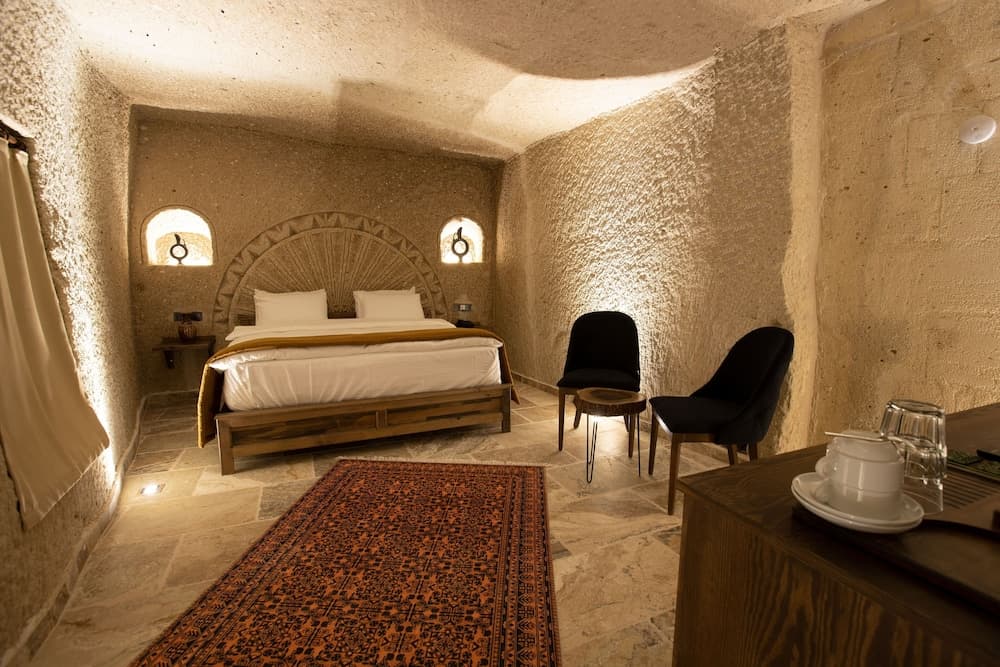 Medusa Cave Hotel