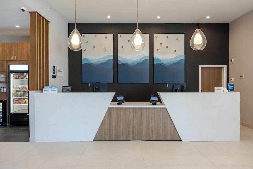 Fairfield Inn & Suites by Marriott Canton Riverstone Parkway