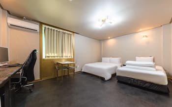 Gunsan THE Bridge Hotel